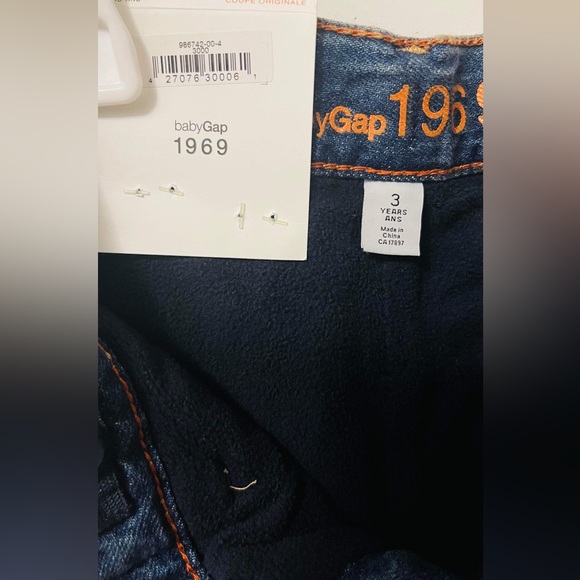 Gap brand Cozy warm jeans for toddler size 3 - Picture 4 of 4